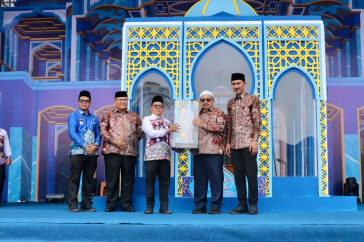 https://livesuarabanjar.banjarkab.go.id/file_foto/1758165182.jpg